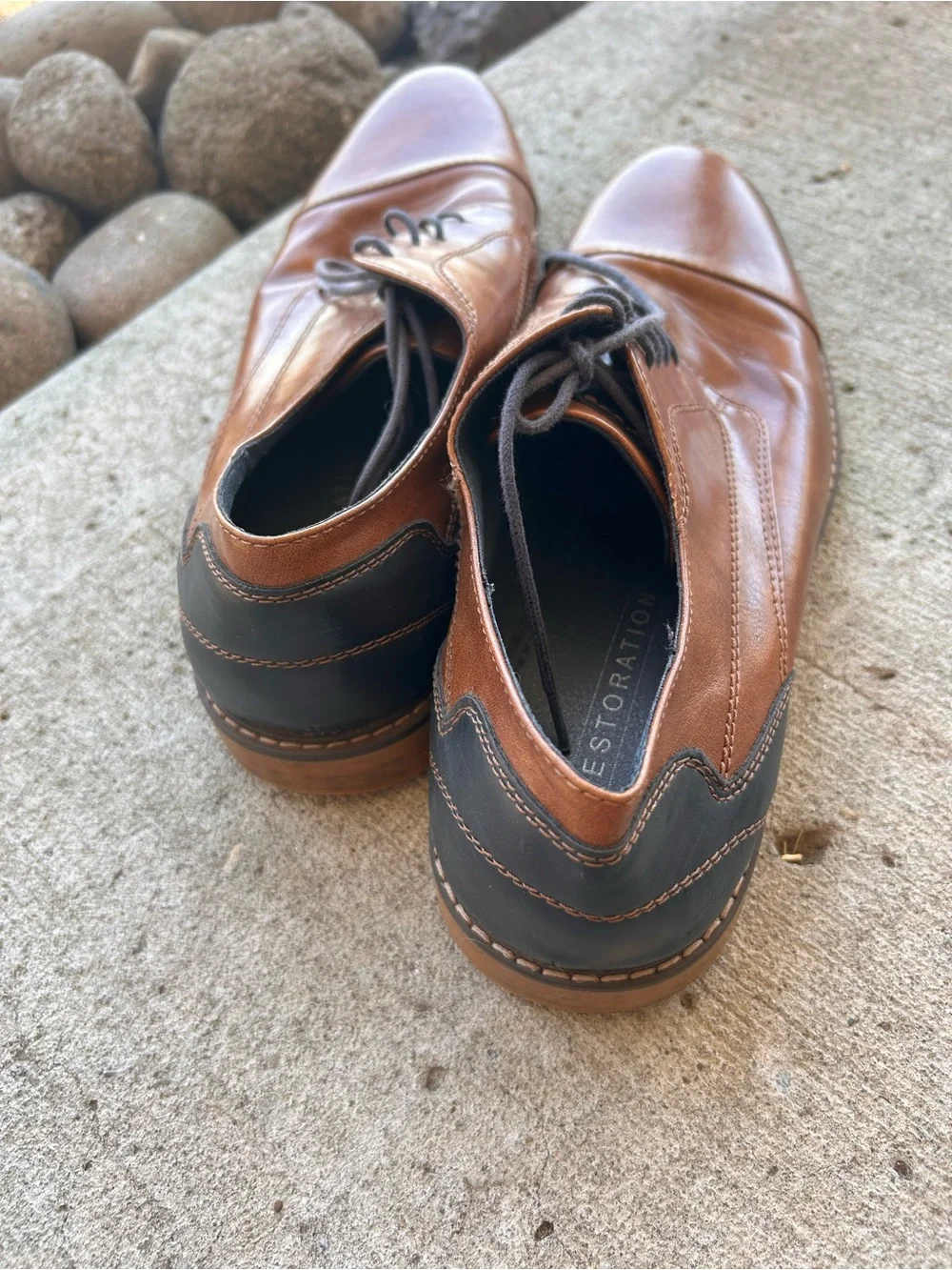 Classic Tan Leather Derby Shoes for Men